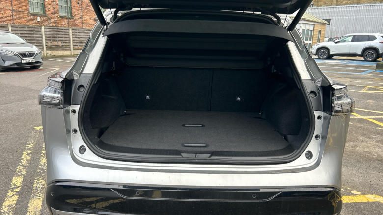 Nissan Qashqai 1.3 DiG-T MH Tekna 5dr Petrol Hatchback